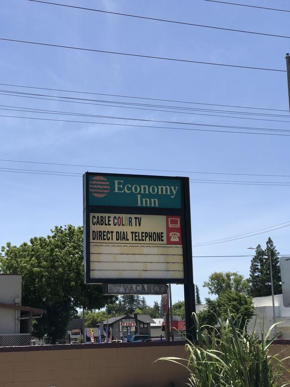 Economy Inn Modesto Exterior foto